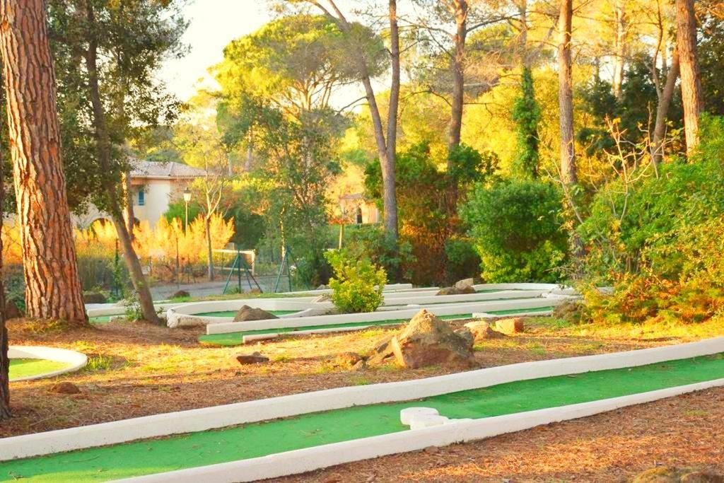 Residence Golfs De Valescure 9 Saint-Raphael  Bagian luar foto